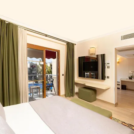 Bodrium & מלון 3*